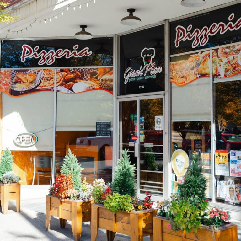 Welcome to Grace’s Place Pizzeria